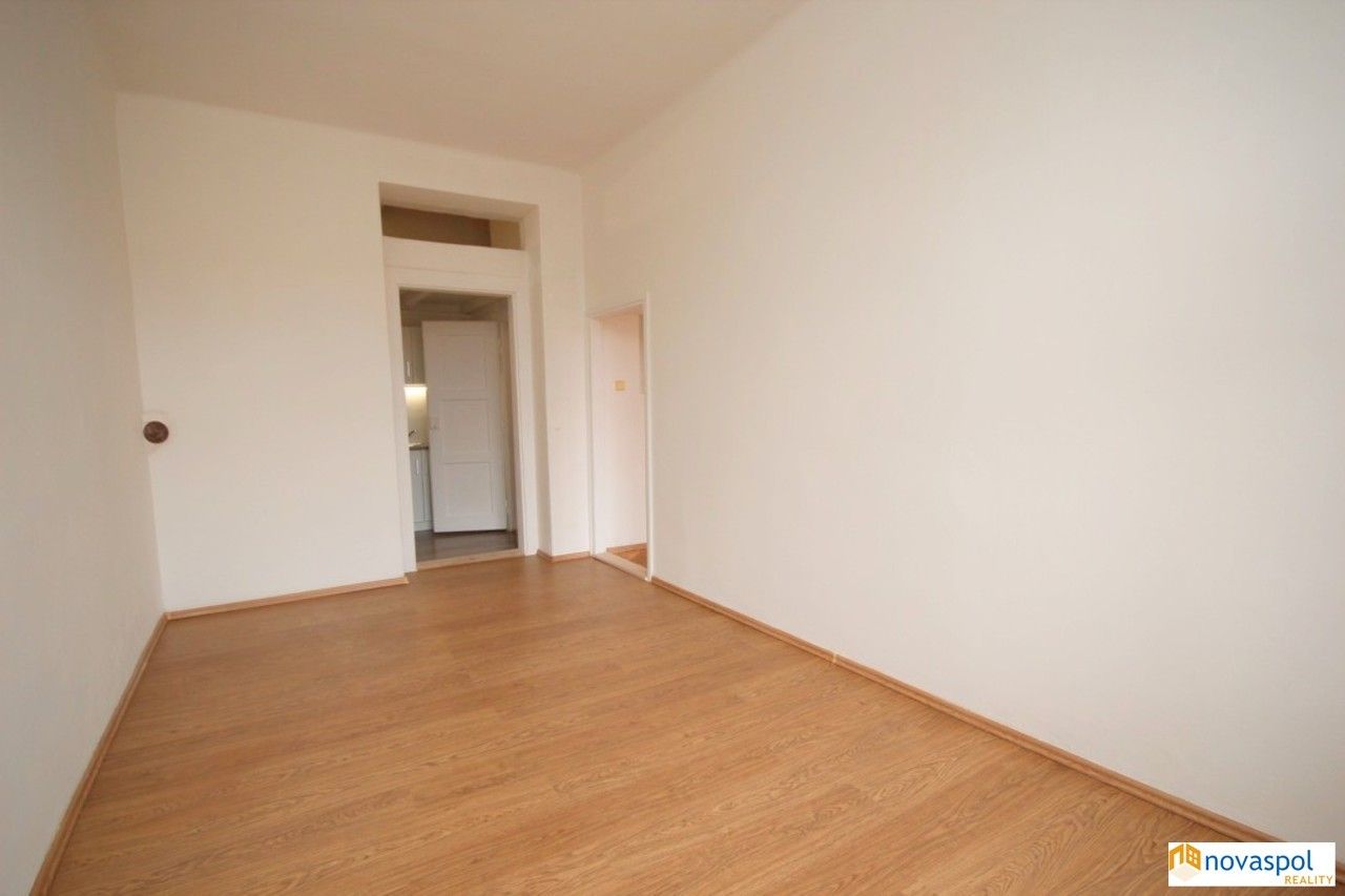 Prodej byt 2+kk - Pod lázní, Praha, 43 m² - 5