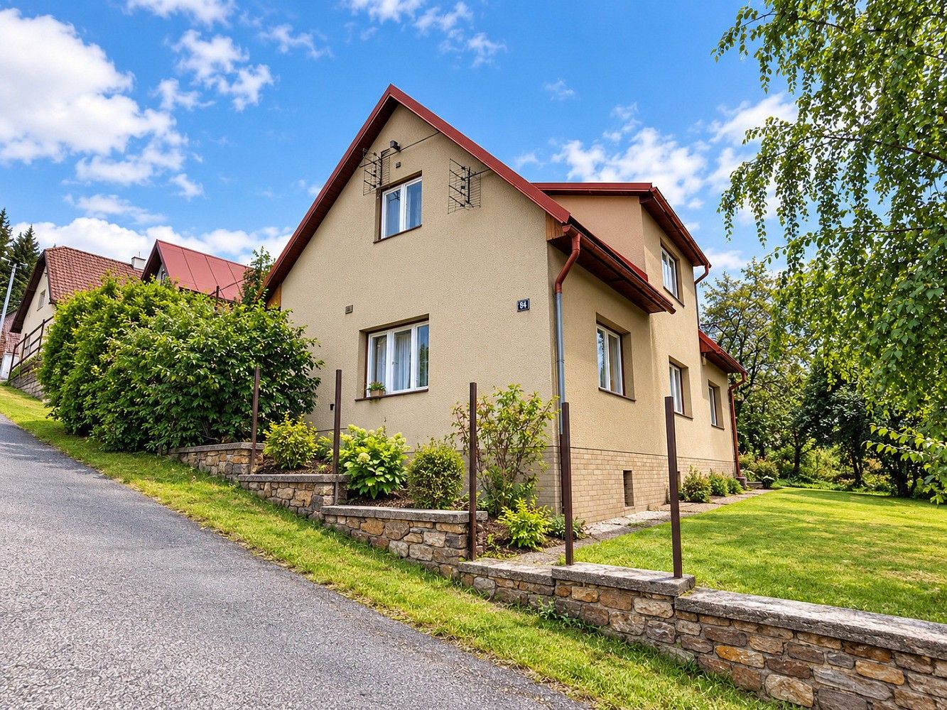 Rodinné domy, Rokytnice nad Jizerou - Horní Rokytnice, okres Semily, 180 m²