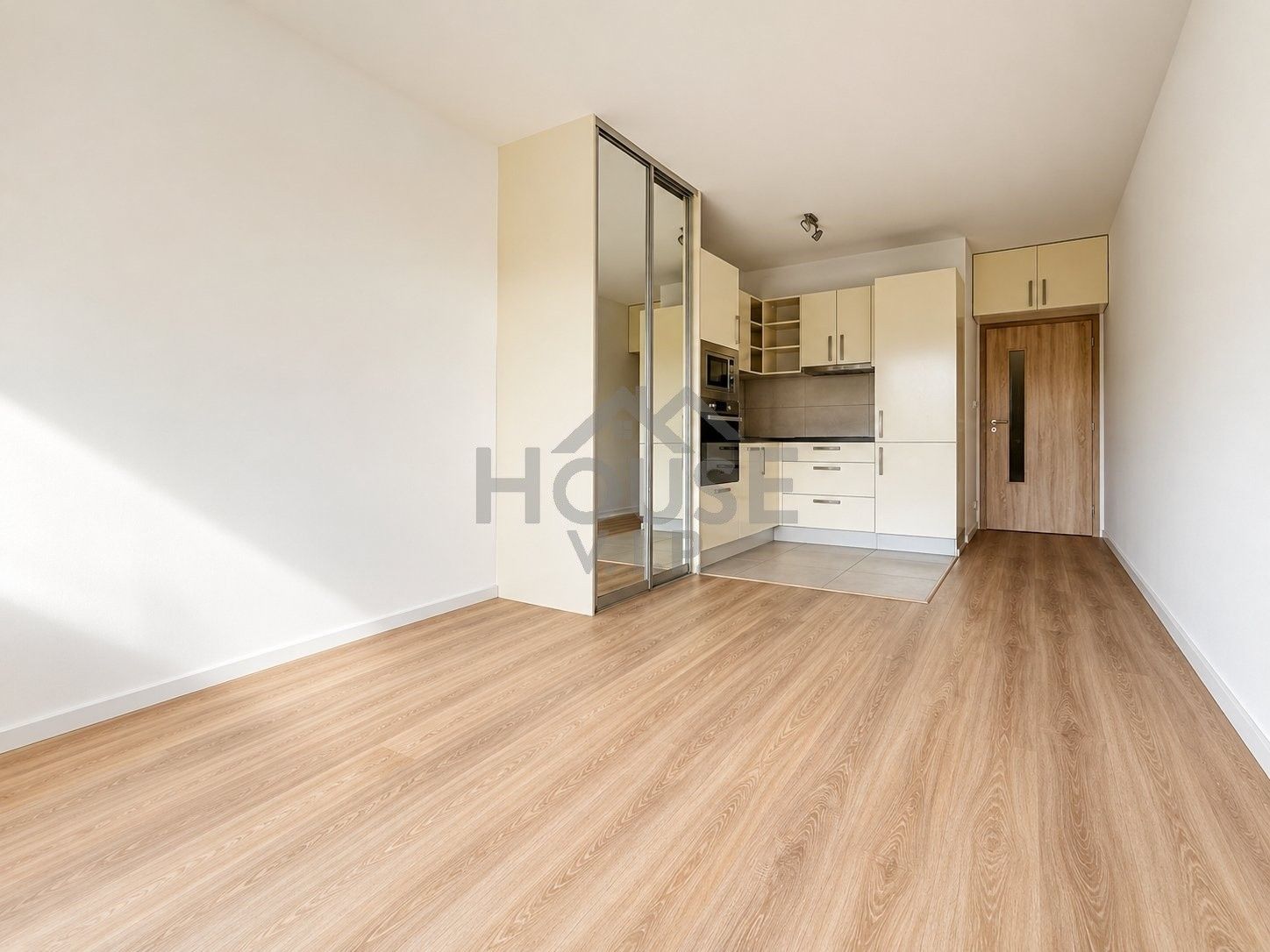 1+kk, Zakšínská, Praha, 27 m² - 2