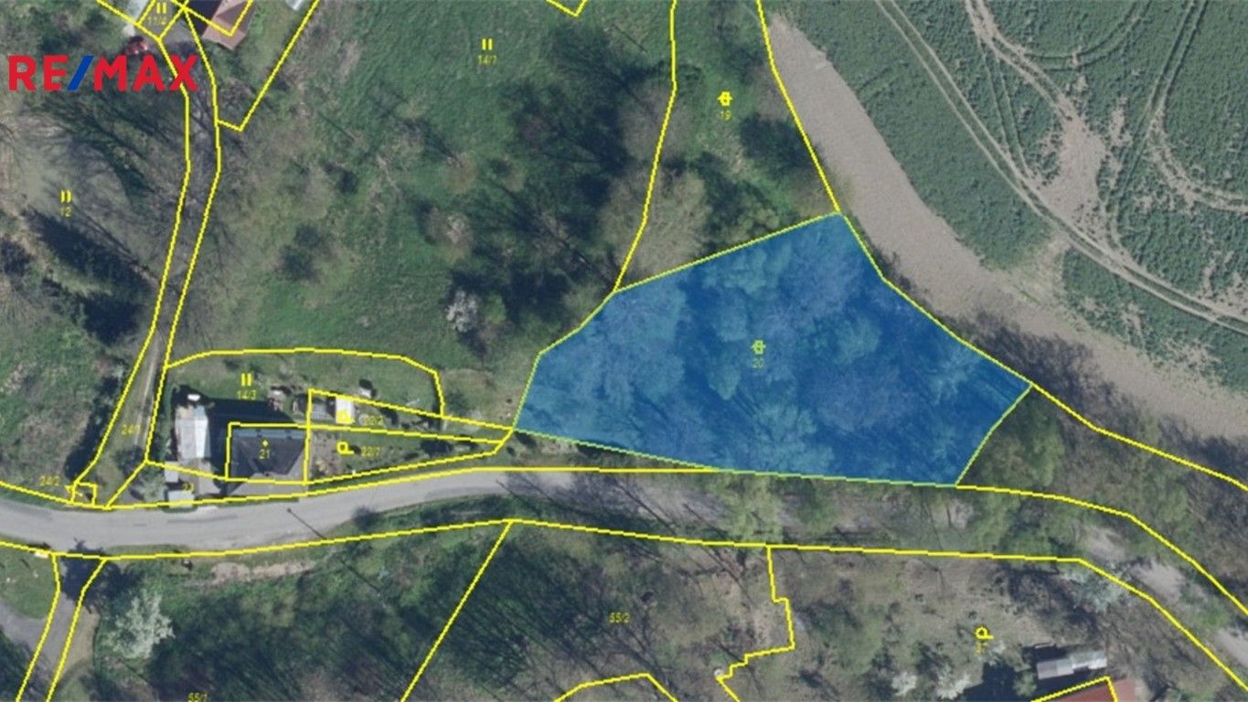 Prodej pozemek - Milhostov, 2 m²