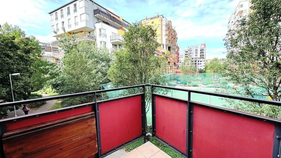 2+kk, Poděbradská, Praha, 50 m² - 1
