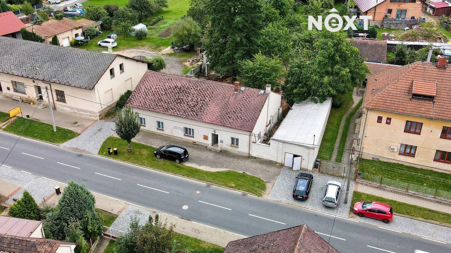 Prodej rodinný dům - Dobřenice, 351 m²