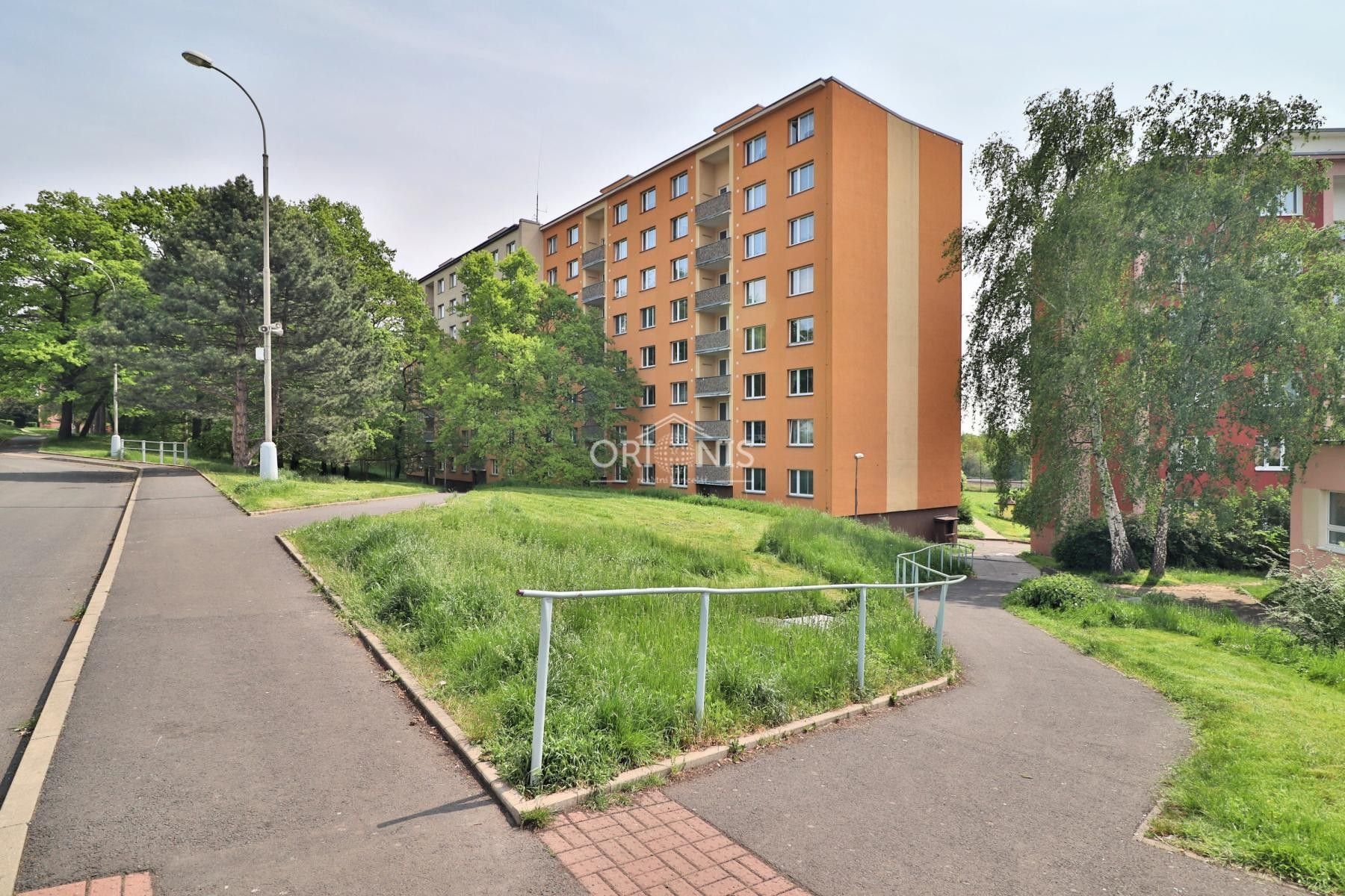 Prodej byt 2+1 - Školní pěšina, Chomutov, 60 m²