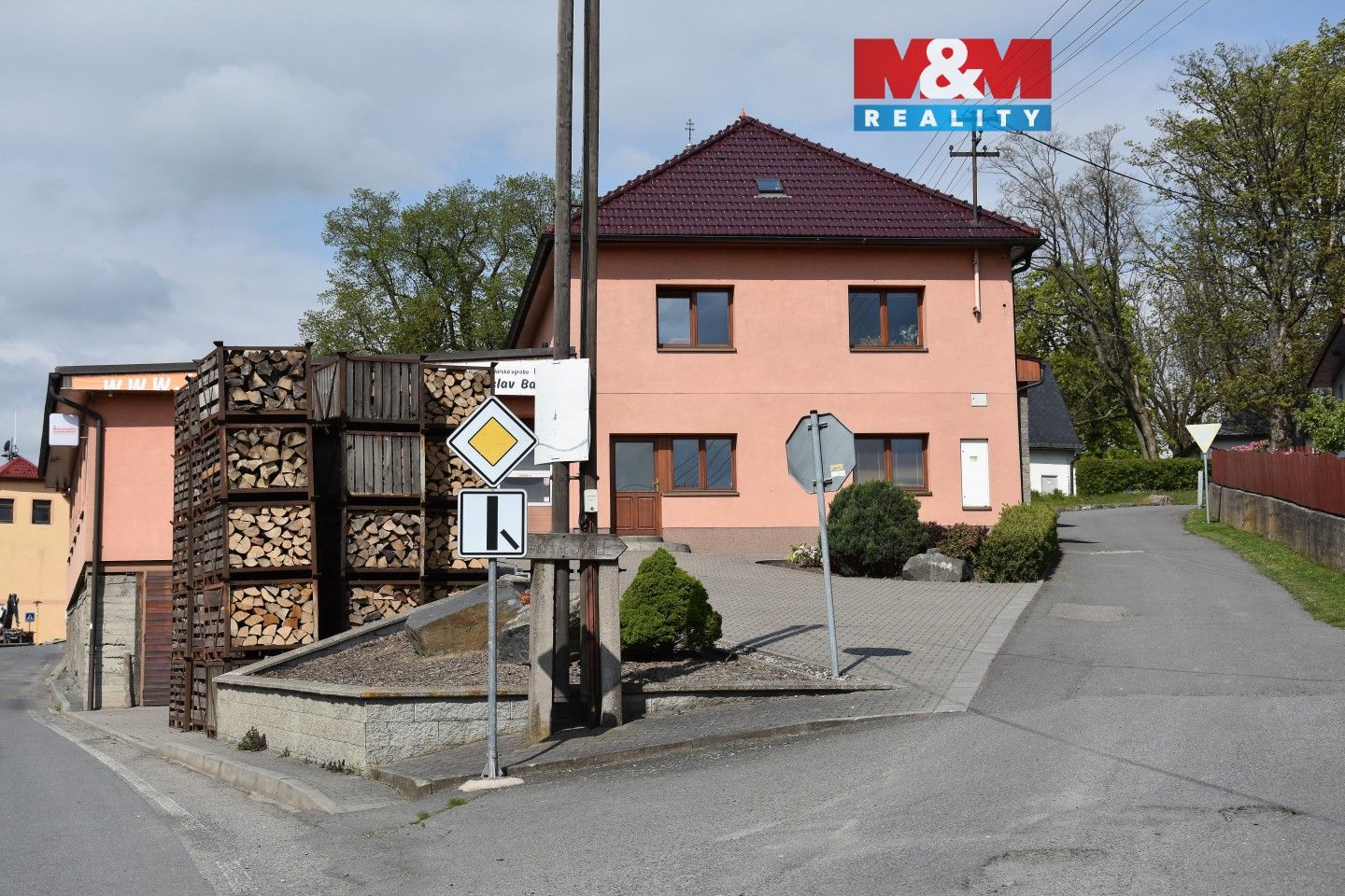 Rodinné domy, Spálov, 180 m²