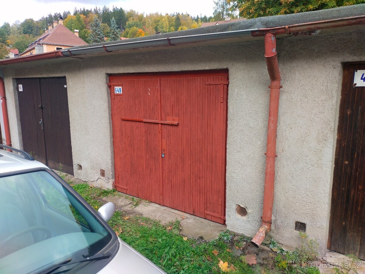 Garáže, Jablonec nad Nisou, 466 02 - 1