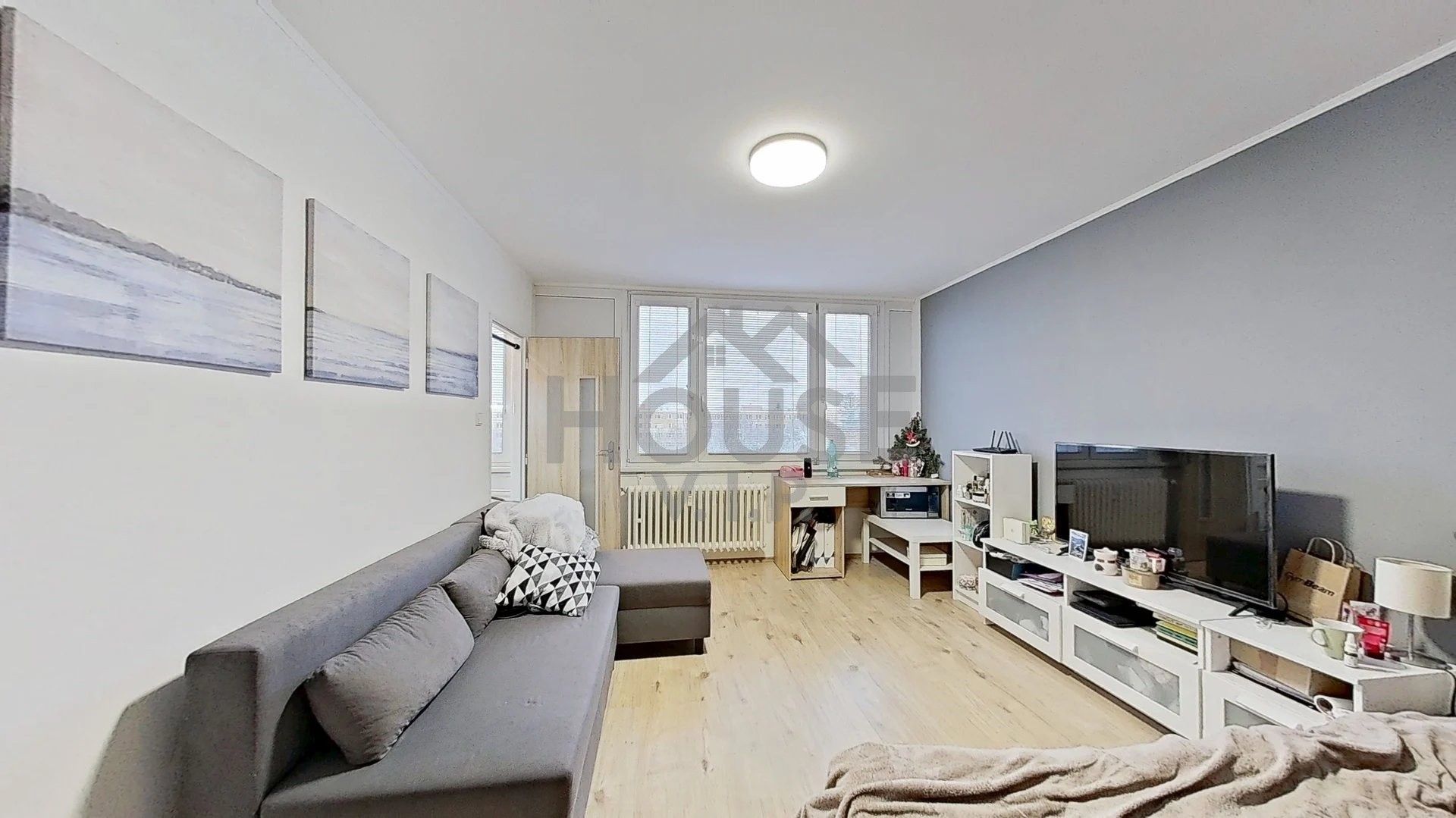 1+1, Varnsdorfská, Praha, 26 m²