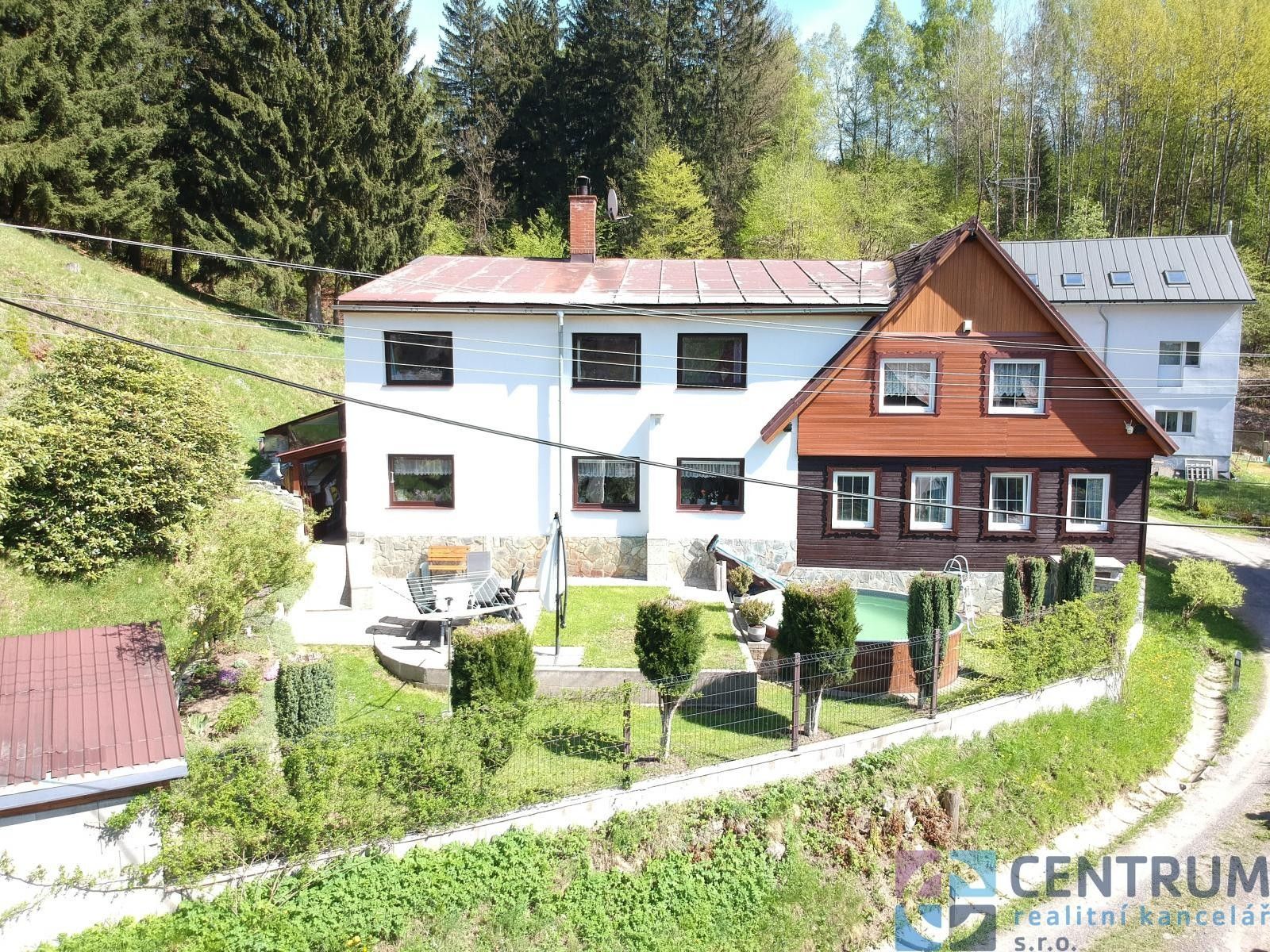 Prodej ubytovací zařízení - Spojovací, Desná, 360 m²