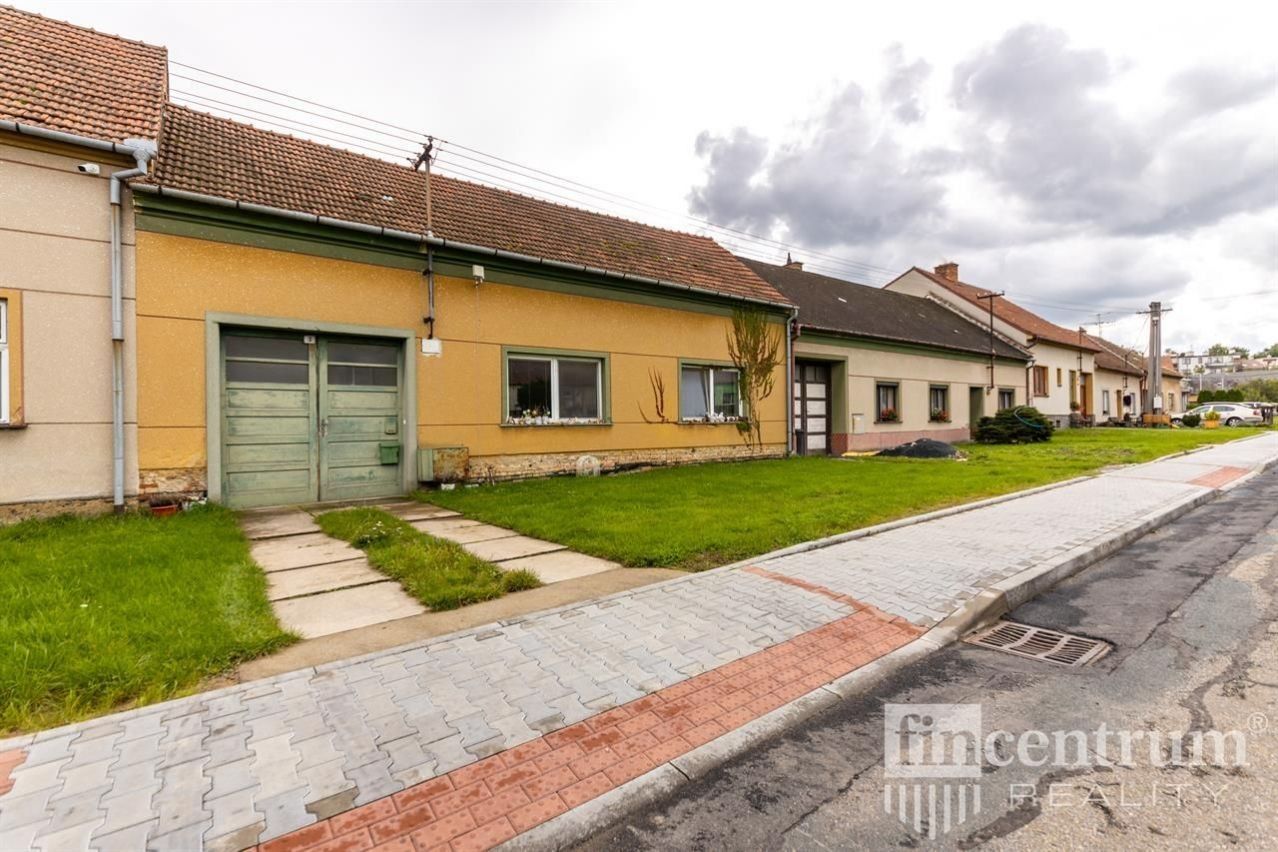 Prodej dům - Družstevní, Letonice, 152 m²