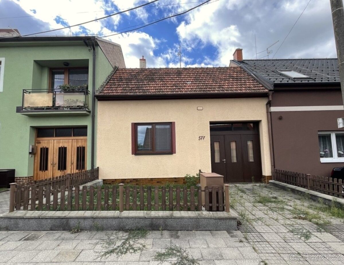 Rodinné domy, Bánov u Uherského Brodu, 687 54 - 1