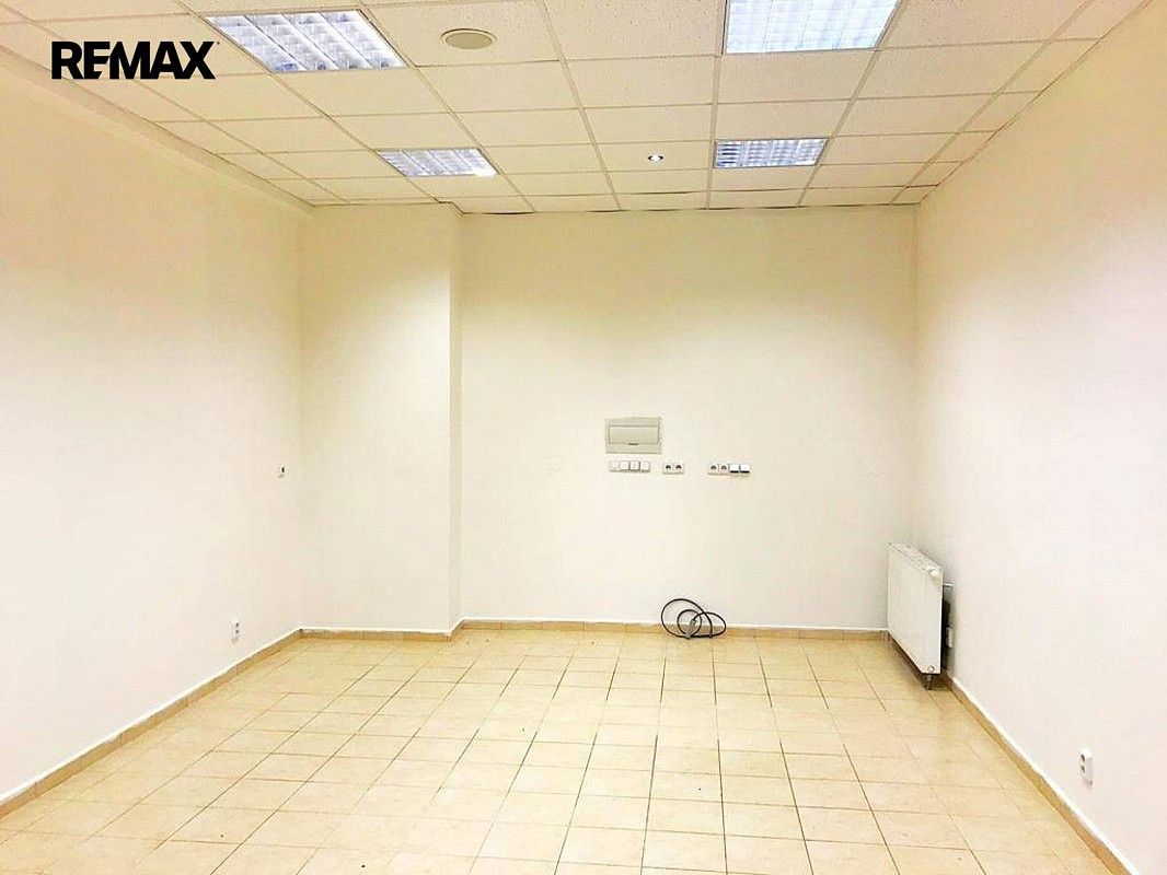 Obchodní prostory, Rožnov pod Radhoštěm, okres Vsetín, Zlínský kraj, 25 m² - 2