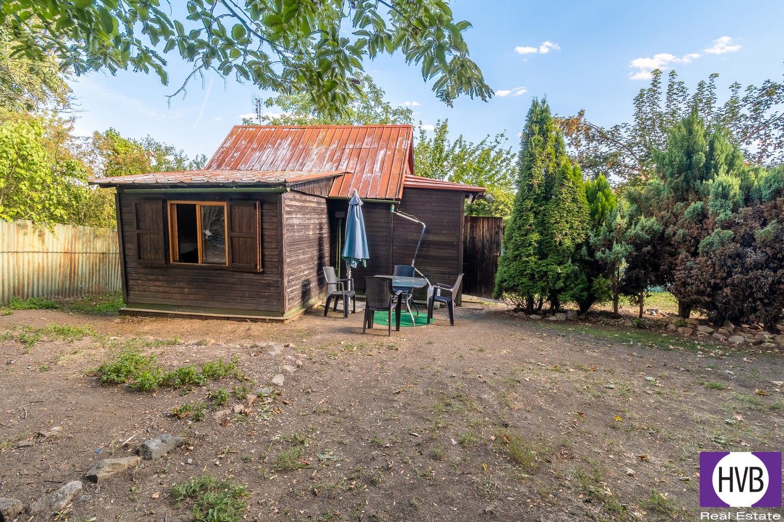 Zahrada · 318 m² · Praskolesy - 4