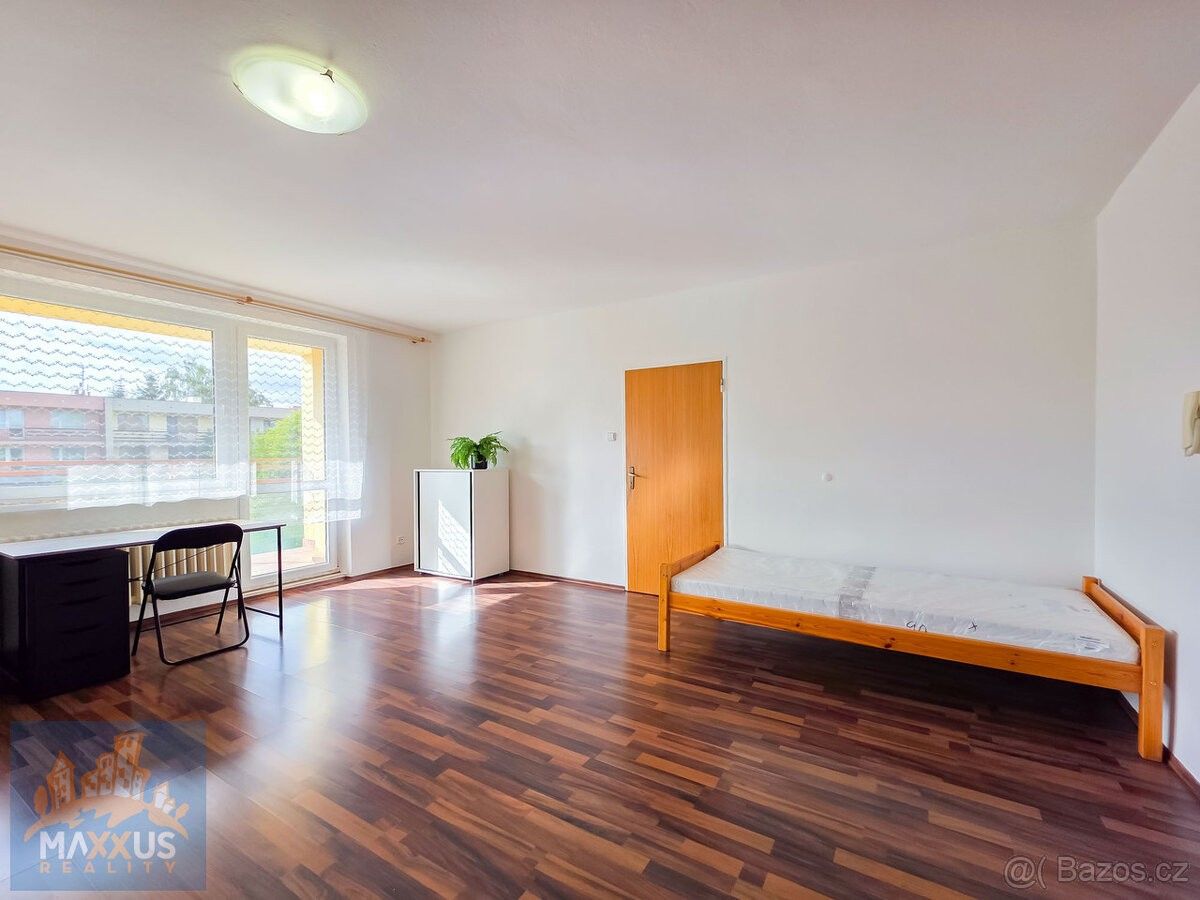 Pronájem byt - Praha, 181 00