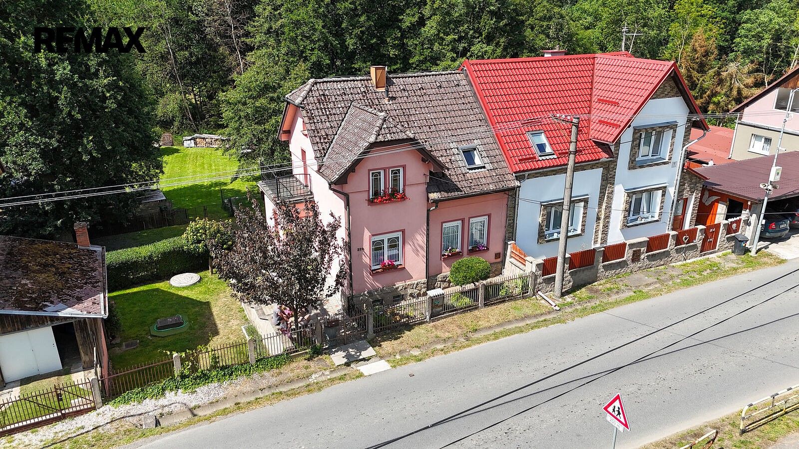 Prodej rodinný dům - Staré Sedliště, okres Tachov, Plzeňský kraj, 100 m² - 2