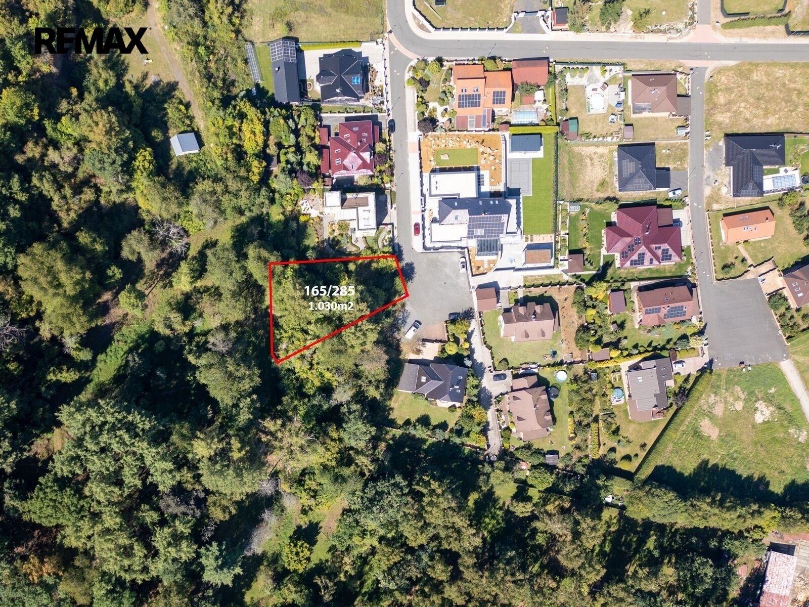 Pozemky pro bydlení, Jenišov, 1 030 m² - 1