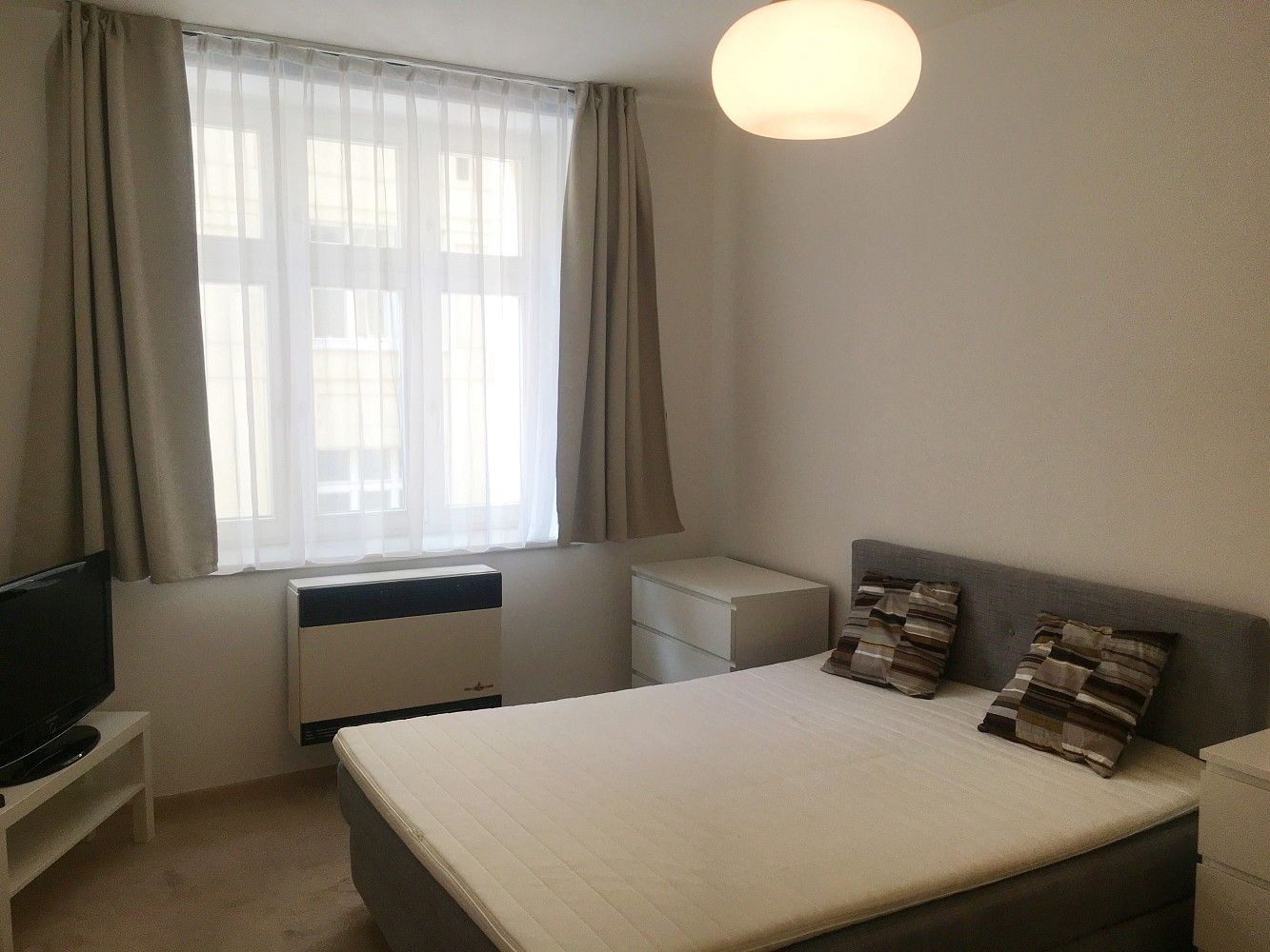 Prodej byt 2+kk - Praha - Holešovice, okres Praha 7, Hlavní město Praha, 52 m² - 5