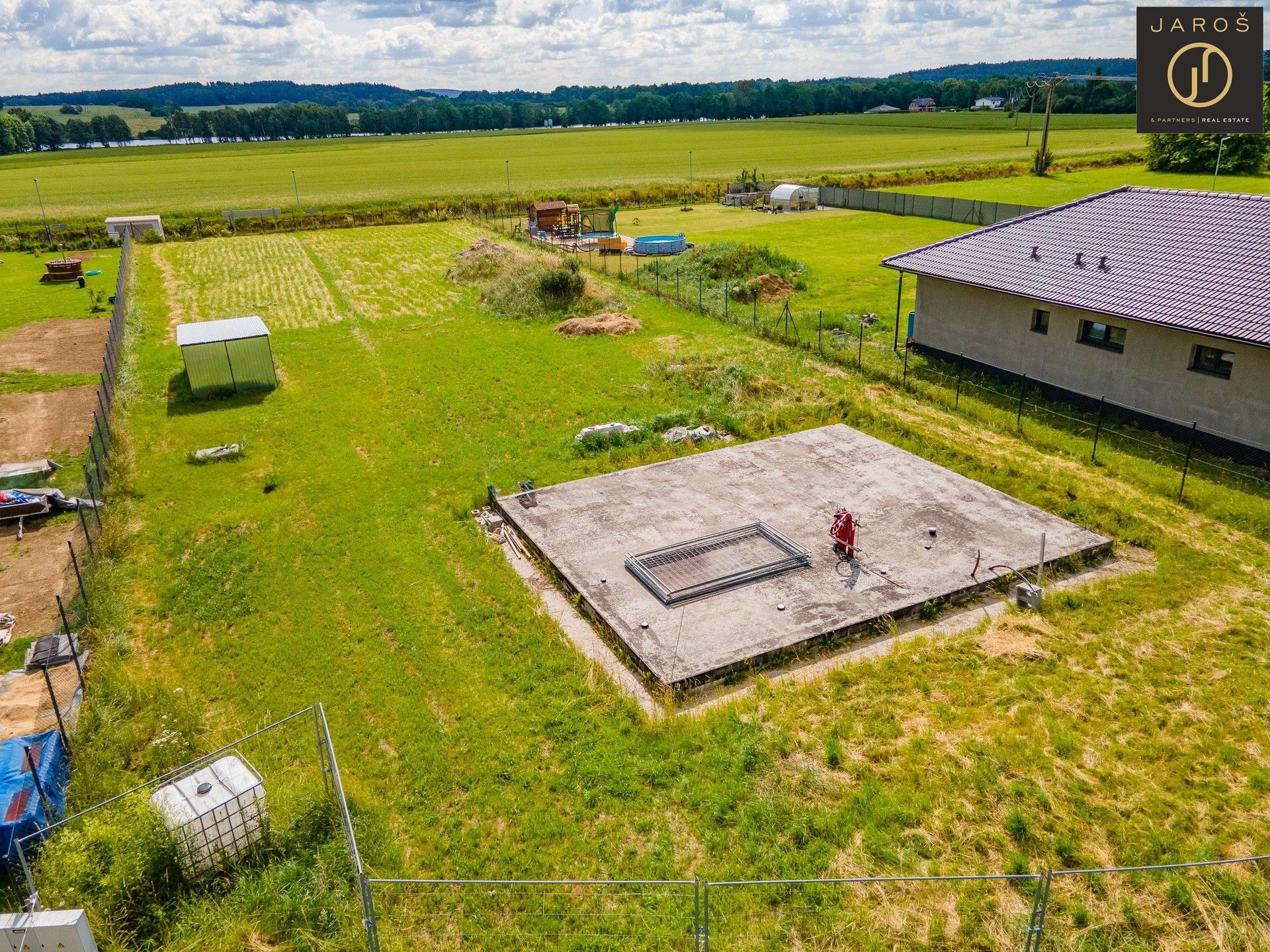 Prodej pozemek pro bydlení - Tochovice