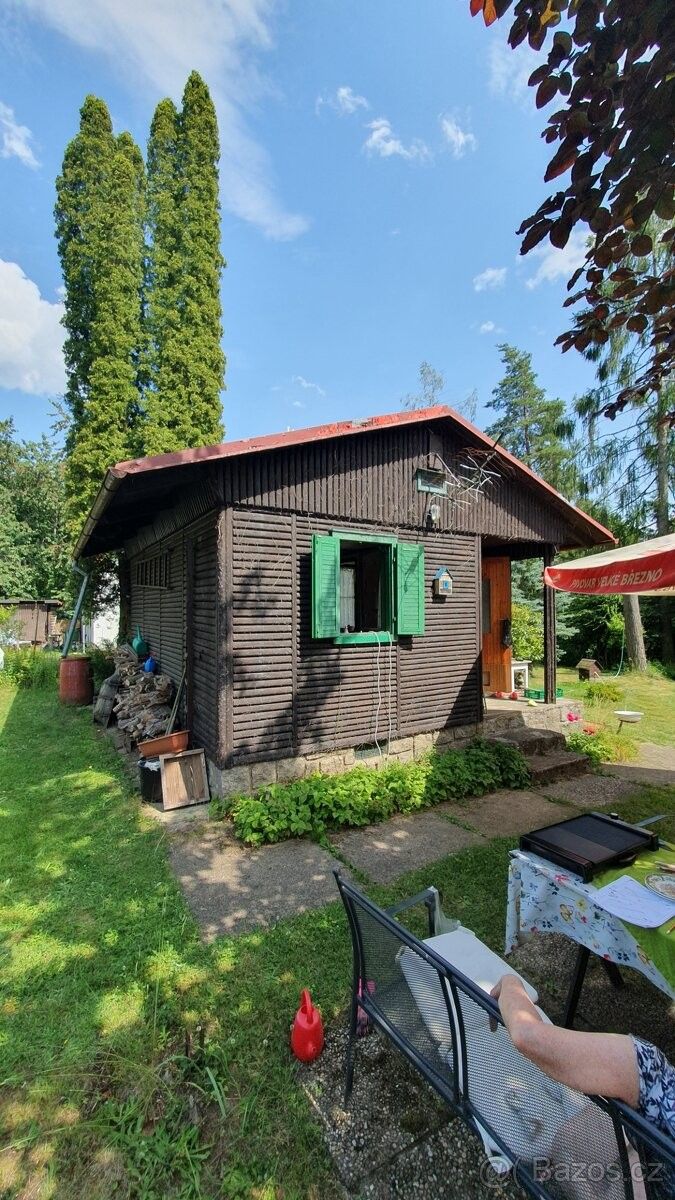 Prodej chata - Hrusice, 251 66