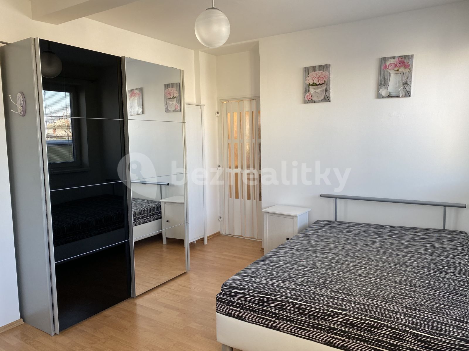 Pronájem byt 1+1 - Nad Kajetánkou, Praha - Břevnov, 55 m² - 5