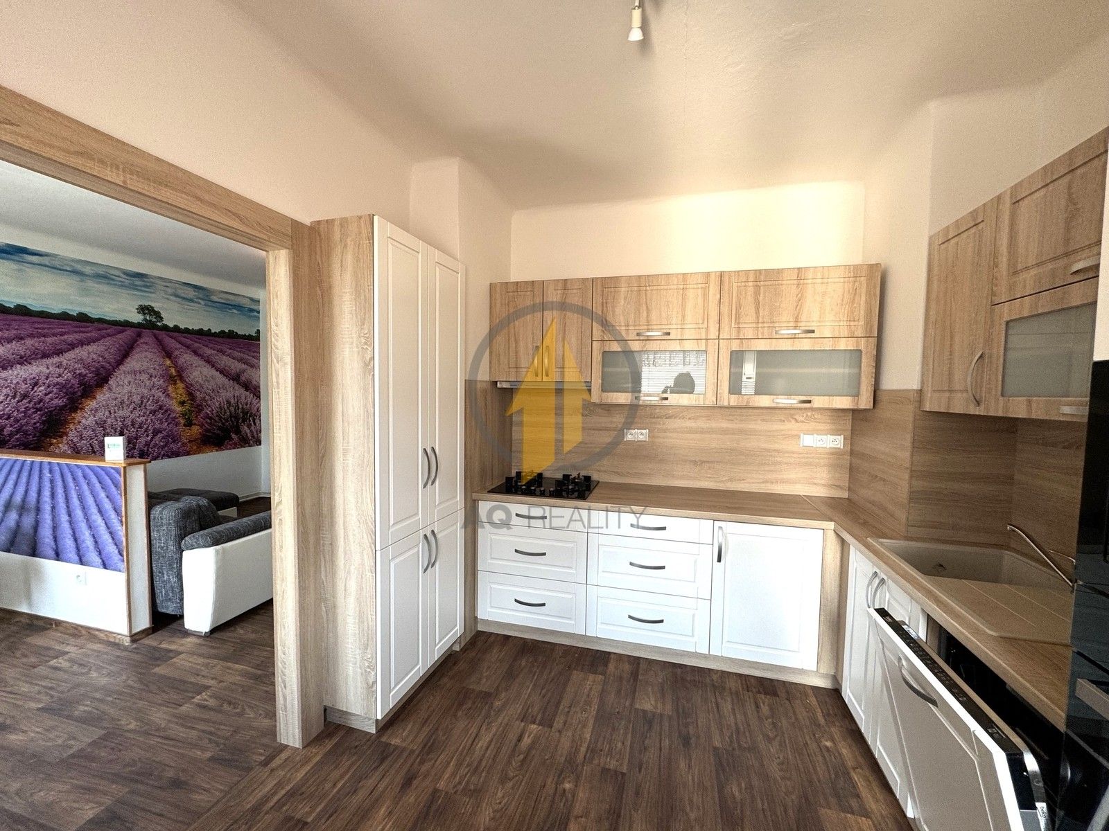 3+1, Na Ohrádce, Mlázovice, 96 m²