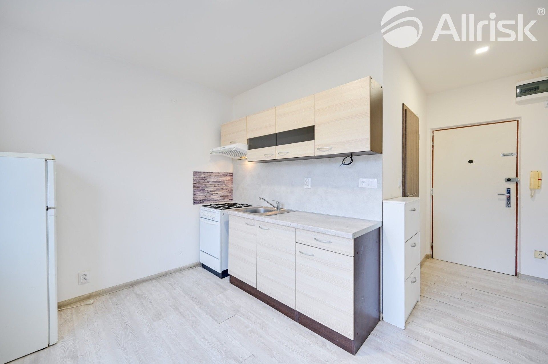 Pronájem byt 1+1 - Lesní, Hodonín, 31 m²