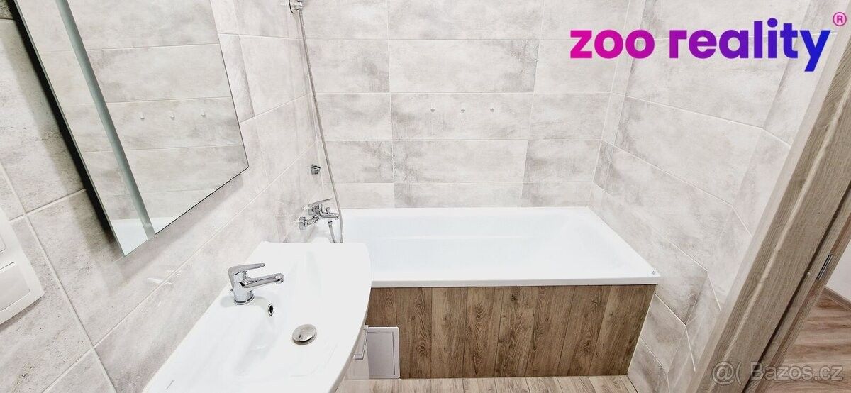 Byty, Chomutov, 430 04