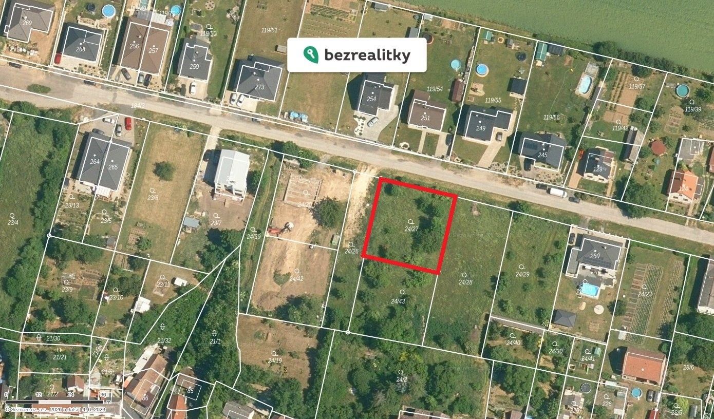 Pozemek pro bydlení, 812 m²