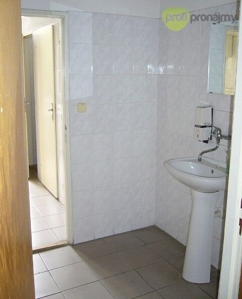 Kancelář · Prostějov, 796 01 - 4
