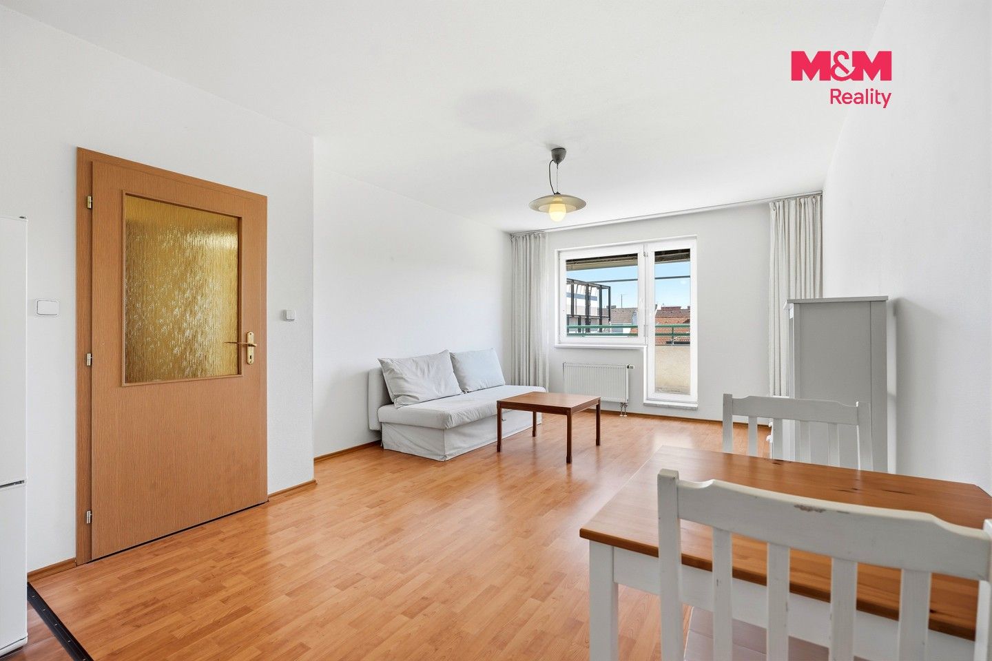 Byt 2+kk · 56 m² · Na břehu, Praha - 3