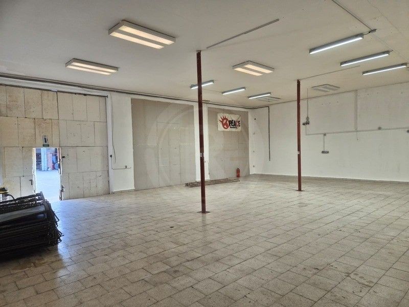 Pronájem sklad - Boršov nad Vltavou, 373 82