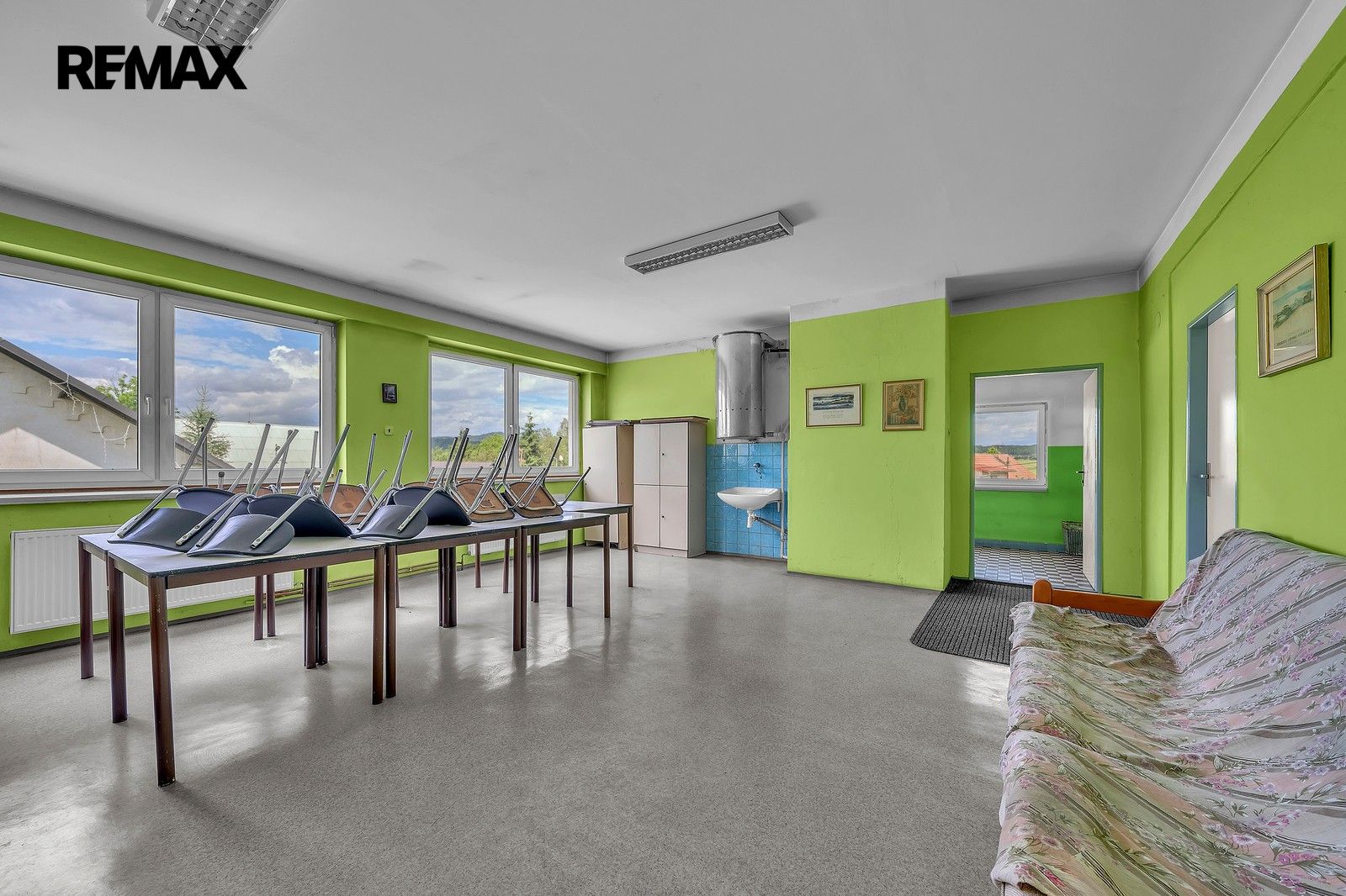Pronájem výrobní prostory - Radim Studeňany, 1 424 m² - 5