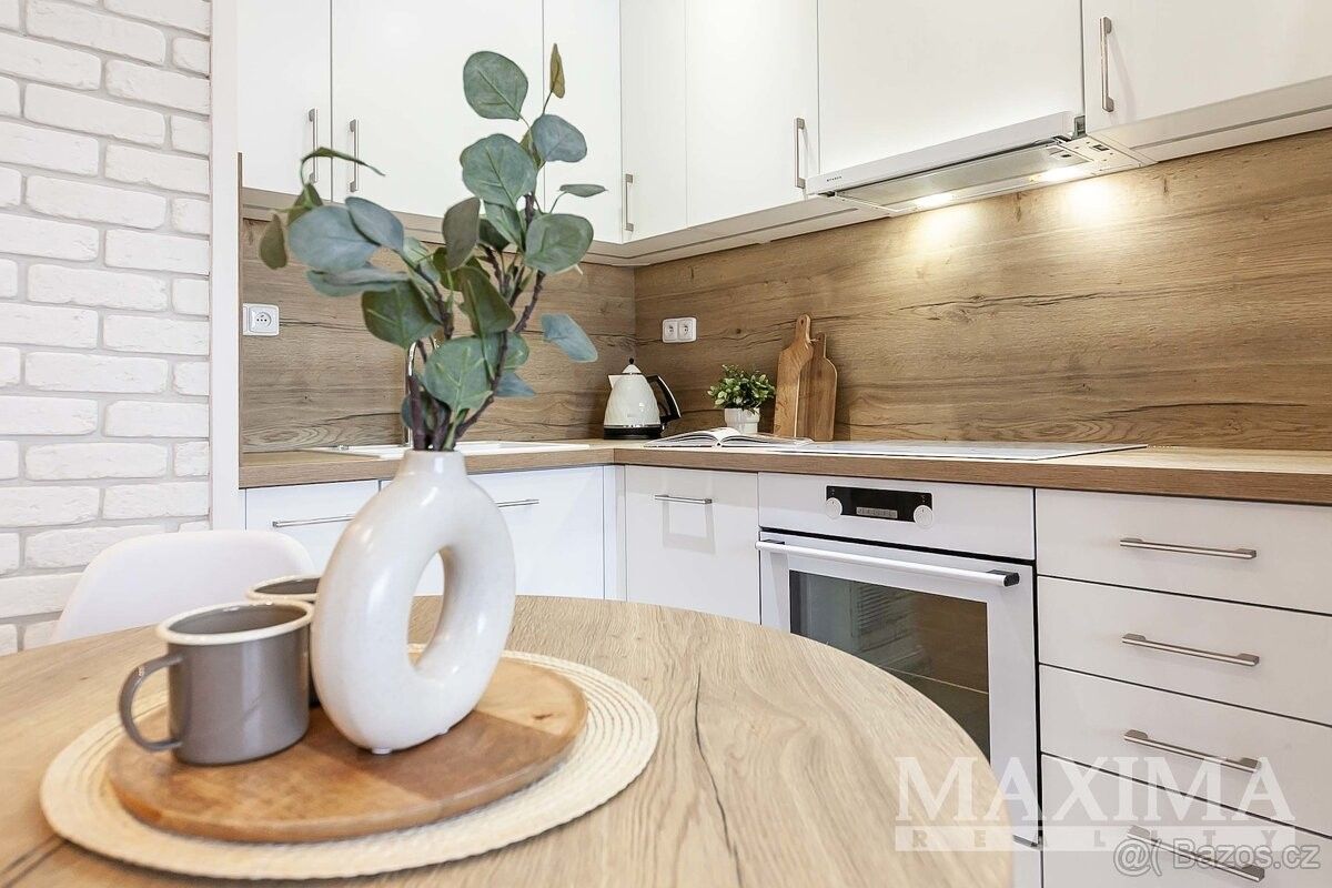 Prodej byt - Praha, 100 00