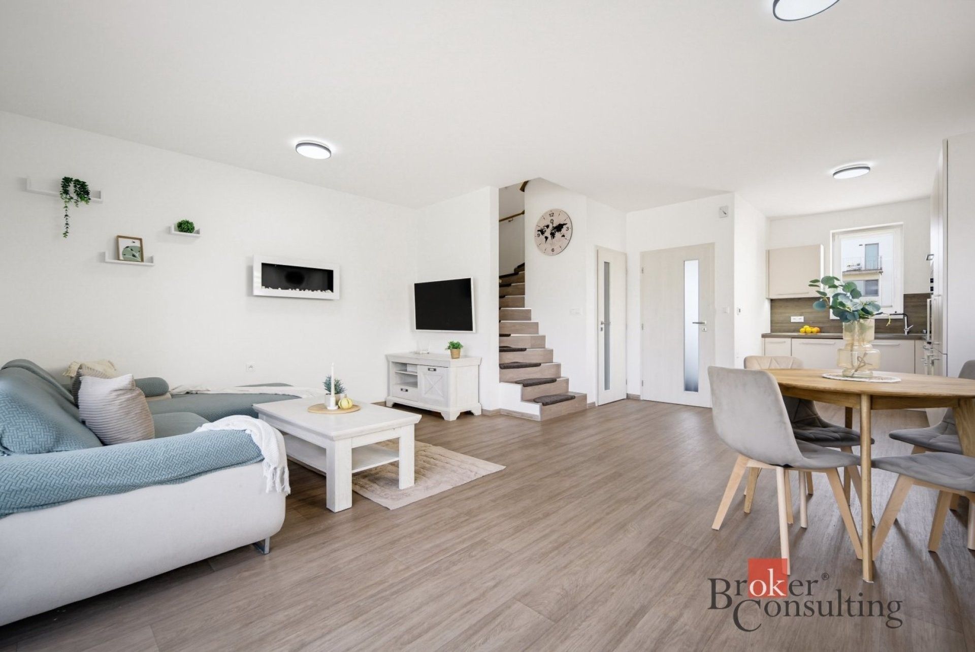 Rodinný dům · 80 m² · Žákova, Opatovice nad Labem - 2
