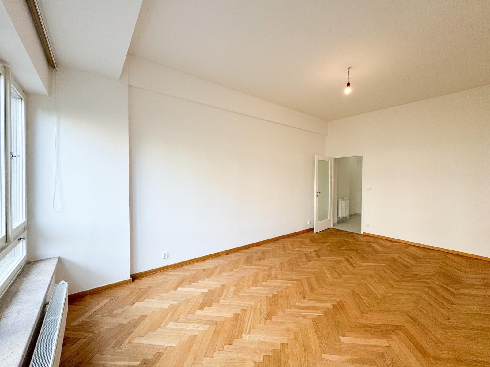 Pronájem byt 1+kk - Londýnská, Praha, 34 m² - 2