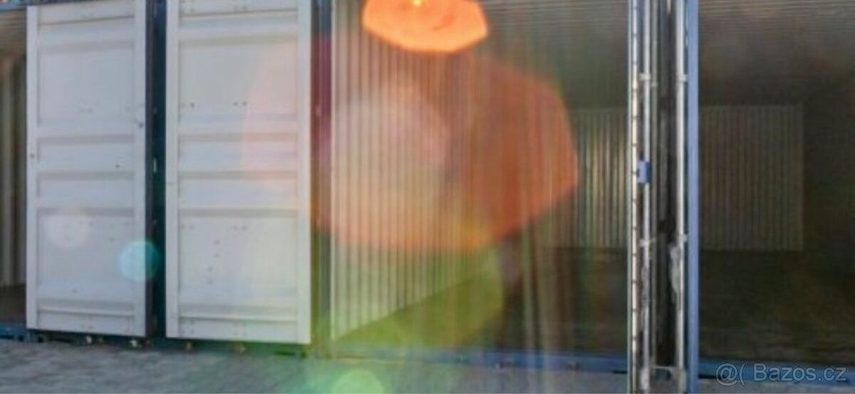 Sklady, Praha, 180 00
