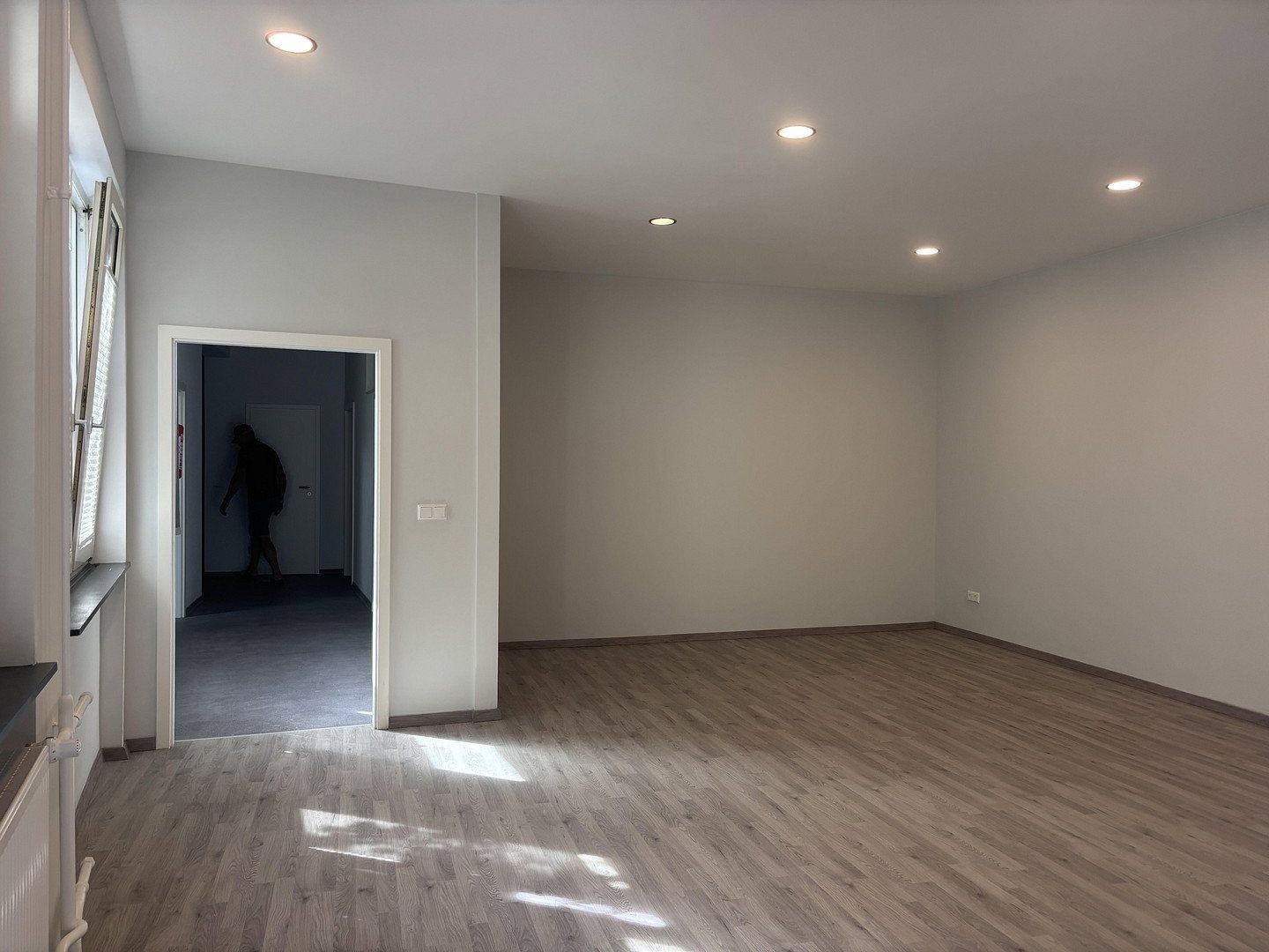 Kanceláře, , Bádensko-Württembersko, 160 m² - 1