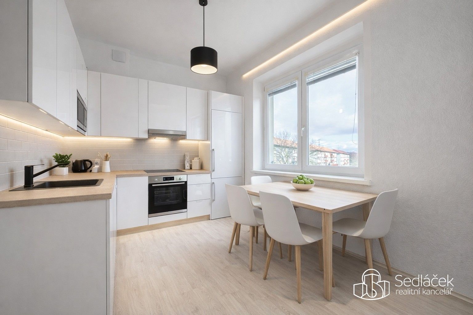 3+1, Jednoty 1096, Sokolov, 75 m²