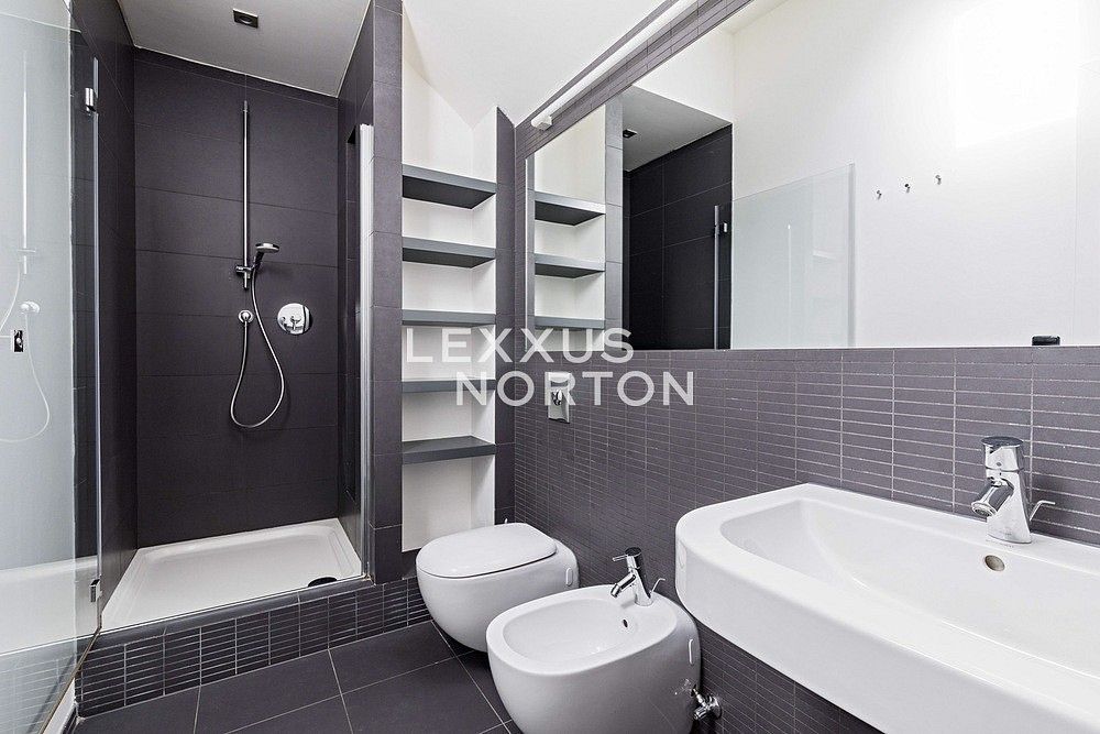 Pronájem rodinný dům - Praha - Smíchov, okres Praha 5, Hlavní město Praha, 350 m² - 5