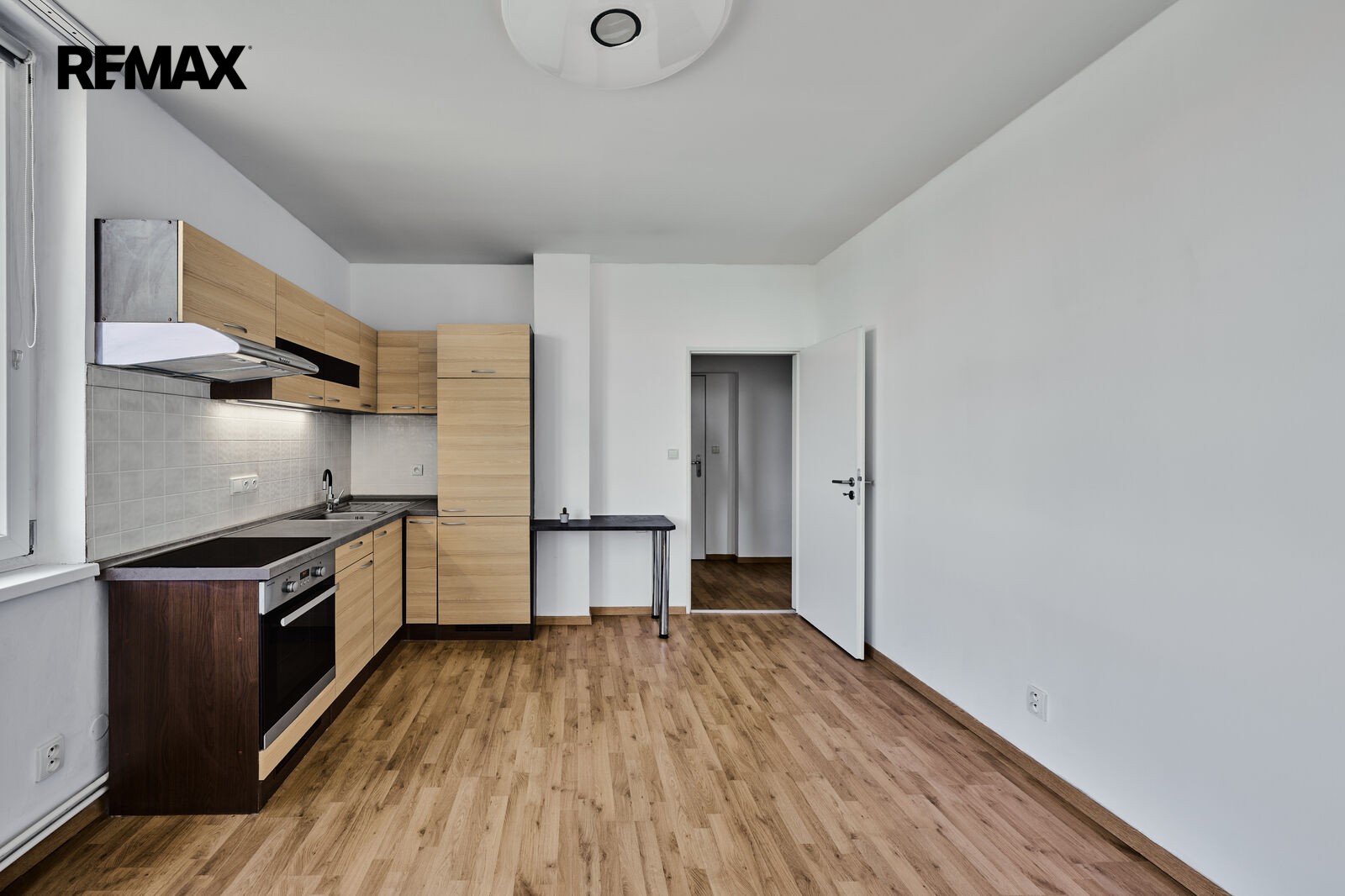 Byt 2+kk · 45 m² · Hornoměcholupská 527, Praha Hostivař - 3