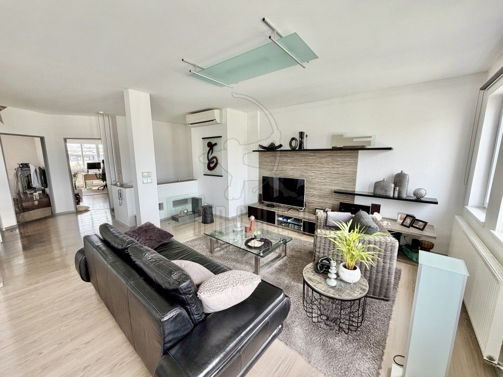 Byt 3+kk · 392 m² · Boženy Němcové, Mladá Boleslav II - 3