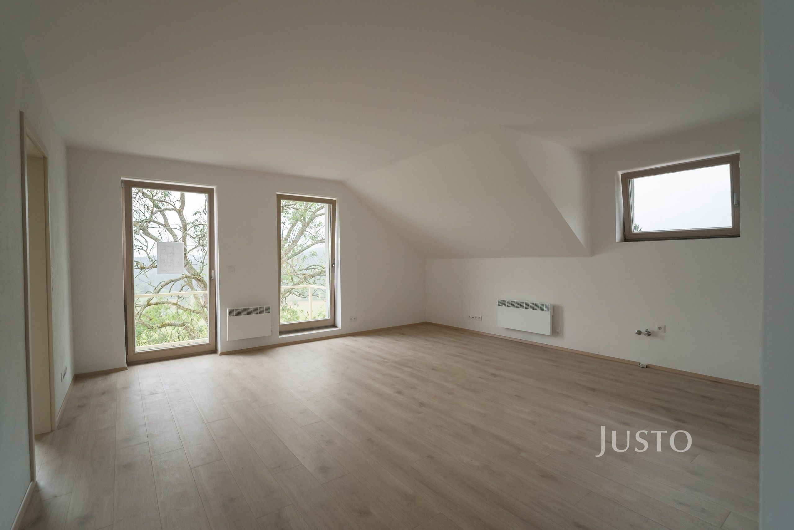 3+kk, Lenora Zátoň, 57 m² - 2
