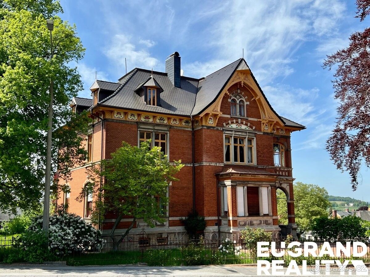 Rodinné domy, 987 66, Zahraničí