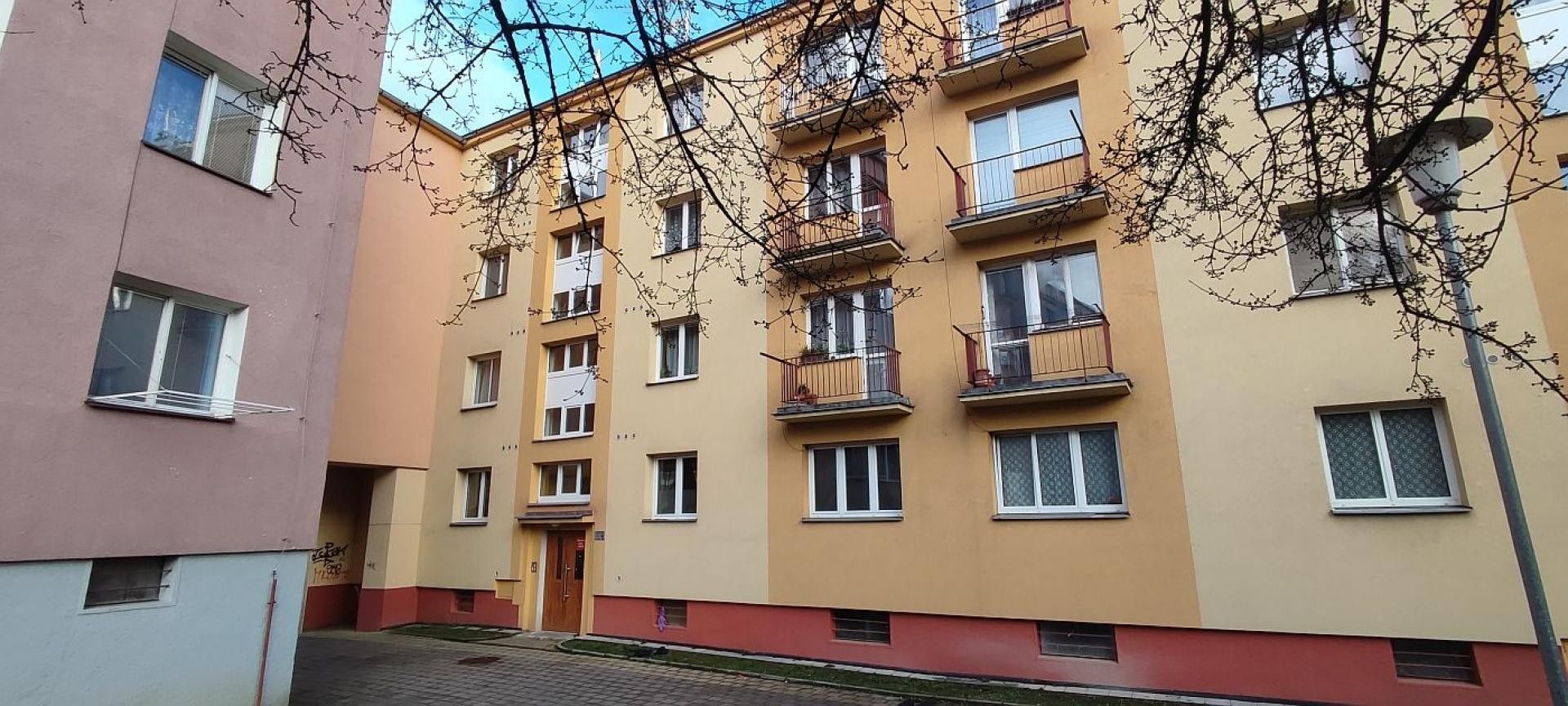 2+1, Kasární náměstí 128, Cheb, 56 m² - 1