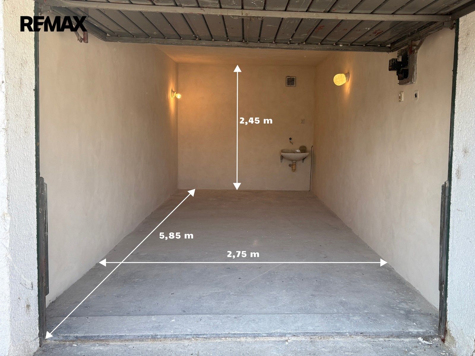 Garáž · 17 m² · Provazníkova  , Brno - 3