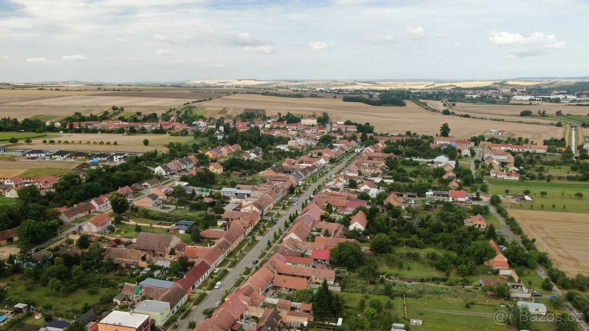 Pozemky pro bydlení, Slavkov u Brna, 684 01, 712 m²