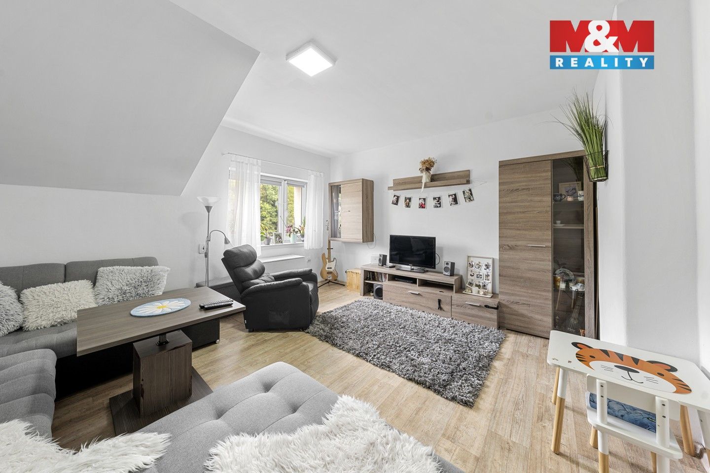 5+1, Sněžnická, Děčín, 98 m²