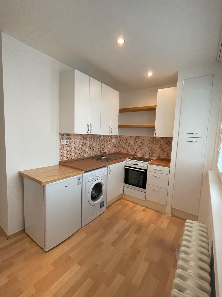 1+1, Útulná, Praha - Malešice, 34 m² - 1