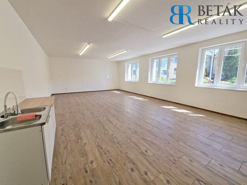 Obchodní prostory · 142 m² · Přestavlky, okres Přerov, Olomoucký kraj - 4