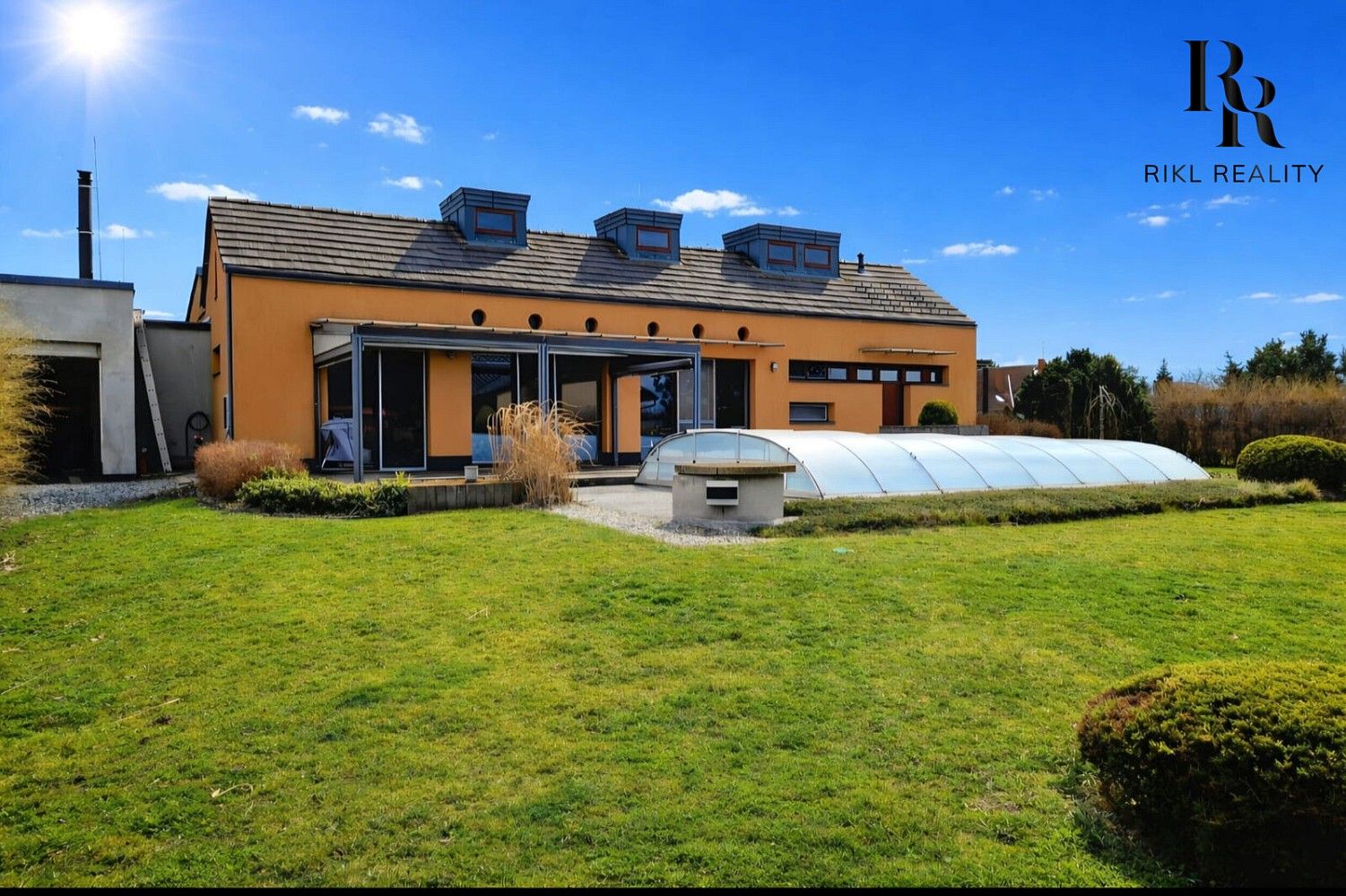 Rodinné domy, Západní, Křelov-Břuchotín - Křelov, okres Olomouc, 236 m² - 2