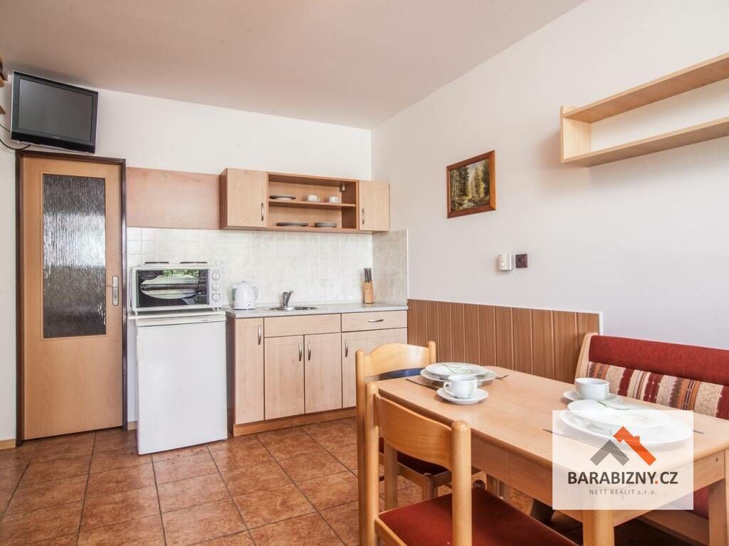 Pronájem byt 2+1 - Benecko, 35 m²