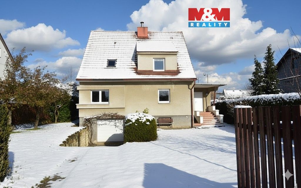 Rodinné domy, Hlavní, Předboj, 180 m²